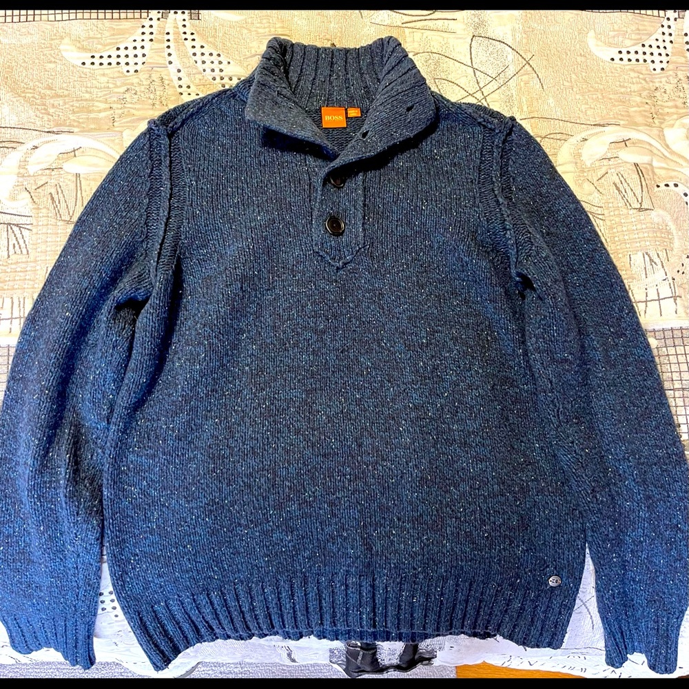 Hugo Boss sweater 80%wool